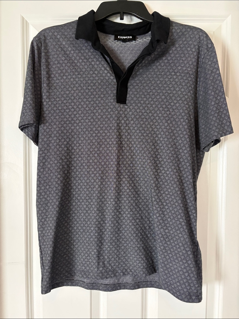 Express Men’s Gray Patterned Polo with Black Collar